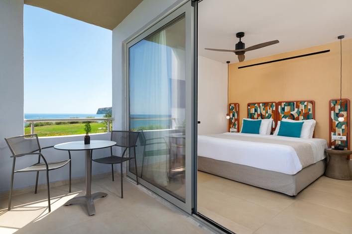 PRL Premium Deluxe Front Sea View 1 50 1 19